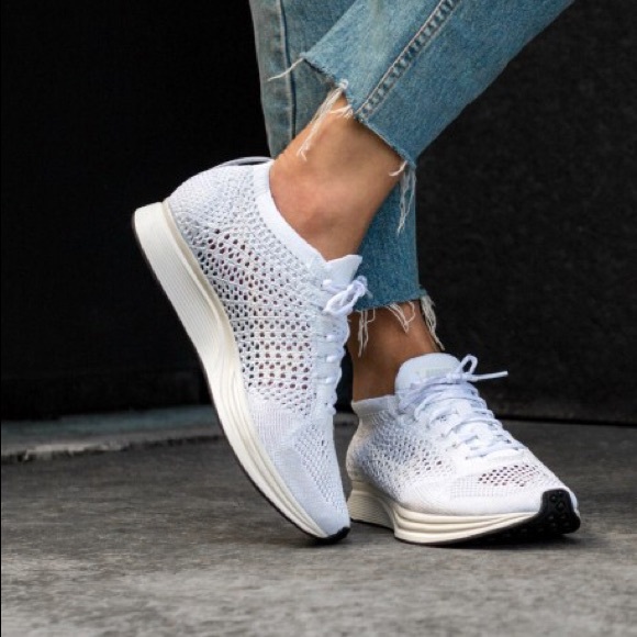 flyknit racer goddess